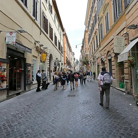 Domus Croce Bed & Breakfast 2*