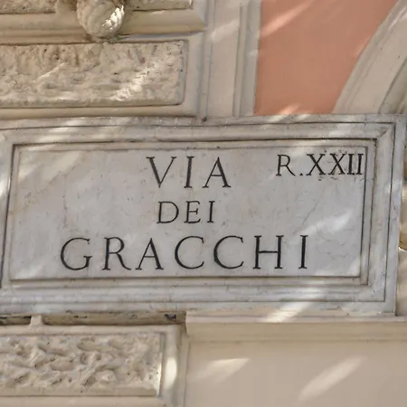 Le Di Via Ottaviano - In Frühstückspension