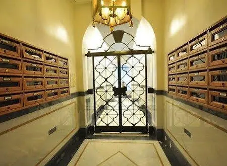 - Colosseum Apartment