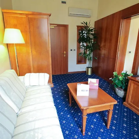 Empire Hotel Rome