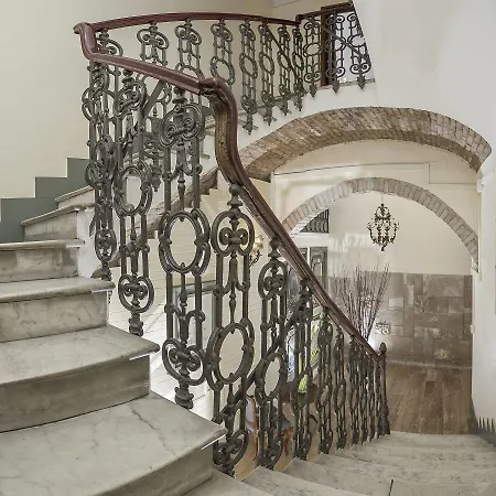 All'orologio Bed & Breakfast 3*