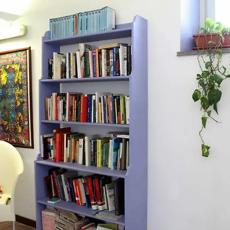 Hostel Orsa Maggiore For Women Only *