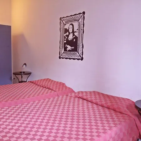Orsa Maggiore For Women Only Hostel