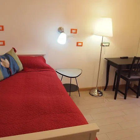 Urbi Et Orbi Guest house *