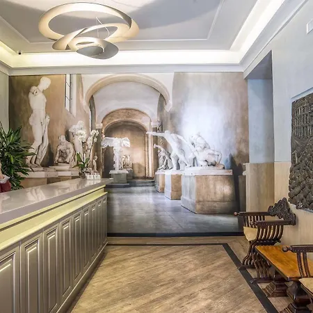 Hotel Museum 3*