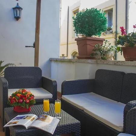 Residenza Canova Tadolini - Guest house