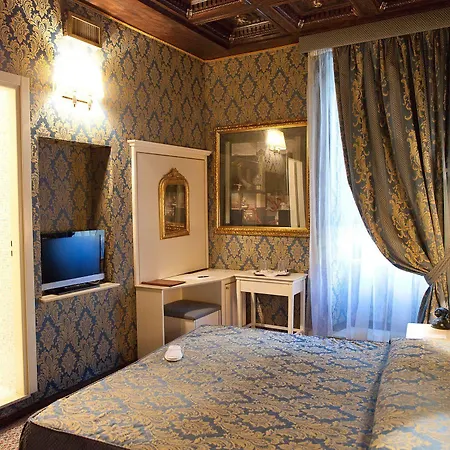 Residenza Canova Tadolini - 4*