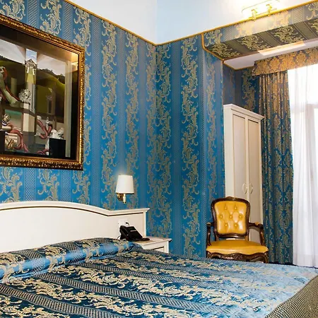 Residenza Canova Tadolini - 4* Rome