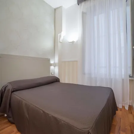 Porta Pia 3*