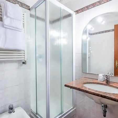 Raeli Lux Hotel Řím