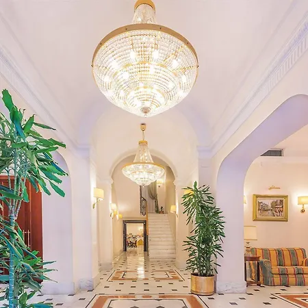 Hotel Raeli Lux 4*