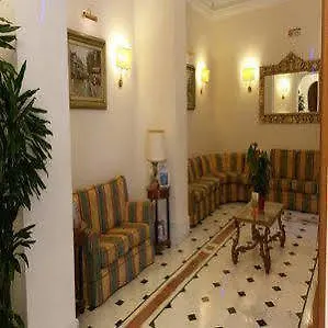 Raeli Lux Hotel