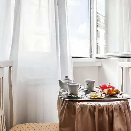 Relais De L'opera Bed & Breakfast 2*