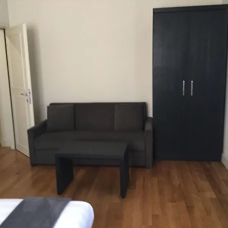 Rhome Terminal Guest house Rome