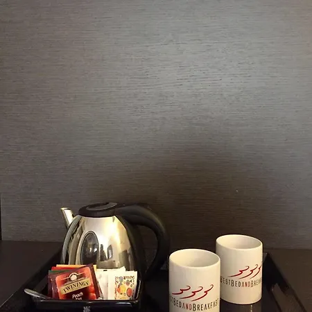Pantheon Guest house 2*