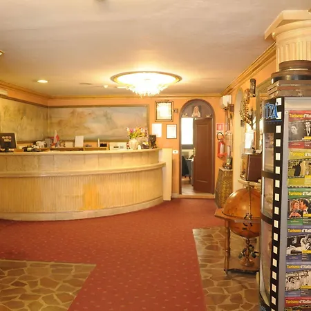 Cinecittà Hotel 3*