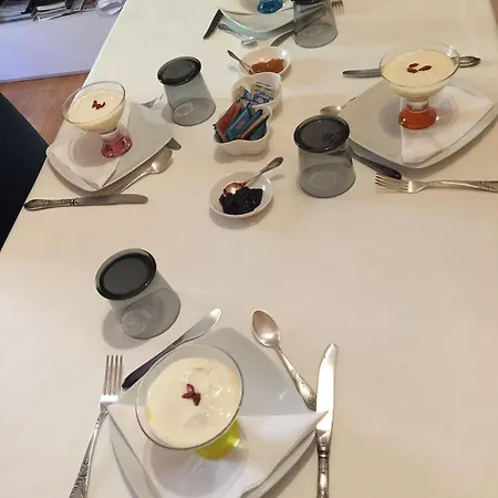 Bed and Breakfast Eternal
