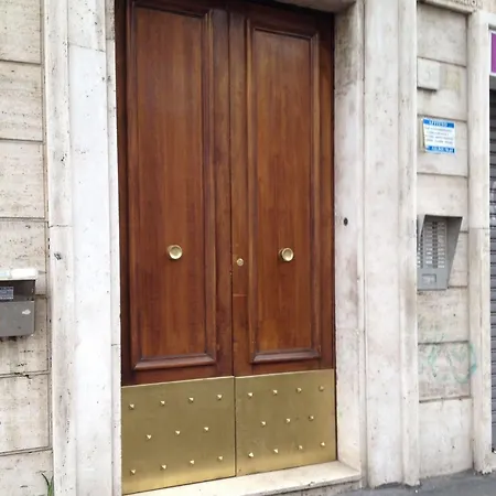 Residenza Matteucci روما