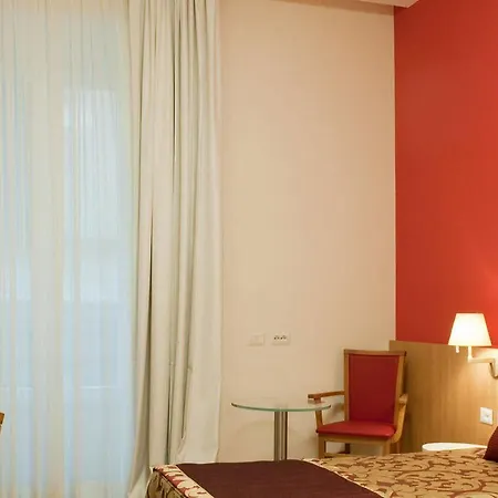 Navona Luxury Bed & Breakfast