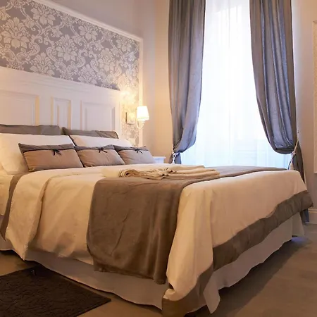 Charme & Chic Roma