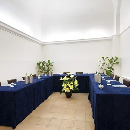 Exe International Palace 4*