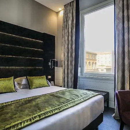 The Glam 4* Roma