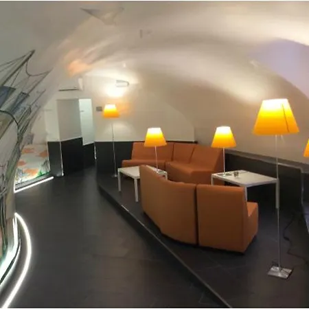 Ξενοδοχείο Trevi Palace 3*