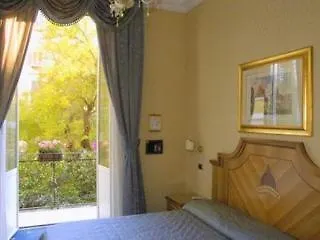 Guest house Vatican Garden 2*