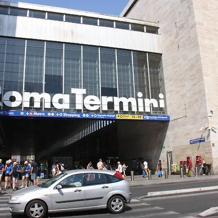 Castle Termini Affittacamere 2*