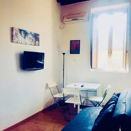 Scarpetta Apartment *