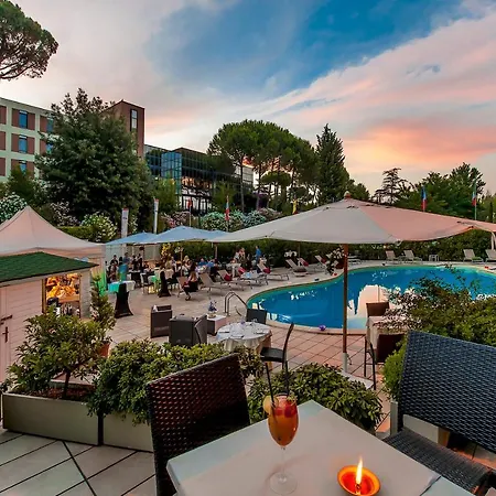 Hotel Cardinal St. Peter 4*