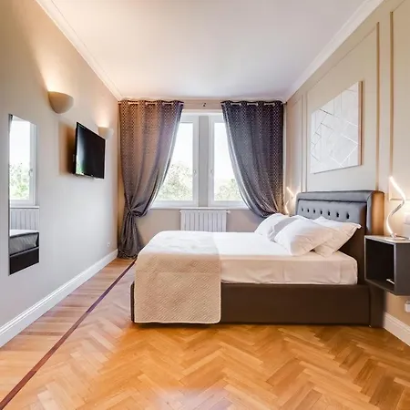 Guest house Mellini Palace By Premium Collection 2*