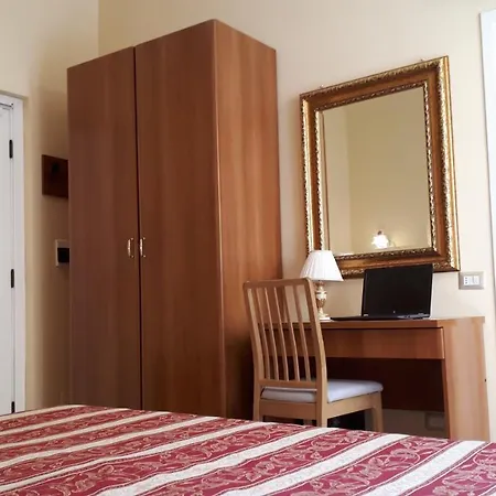 Major Aventinus Otel Roma