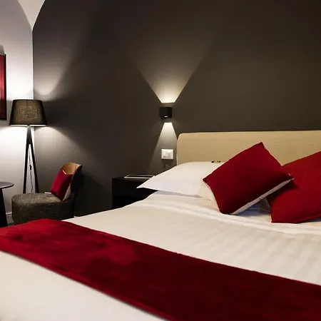 Konukevi Lungotevere Ripa 2*