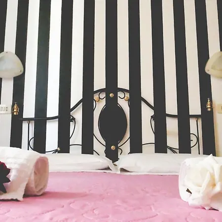 Guest house Romadelante 2*