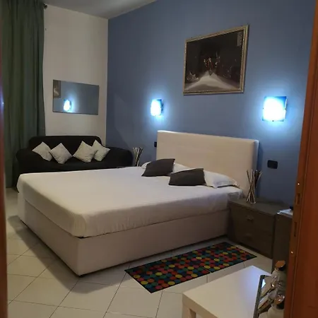 Suites Holiday Rooms Roma