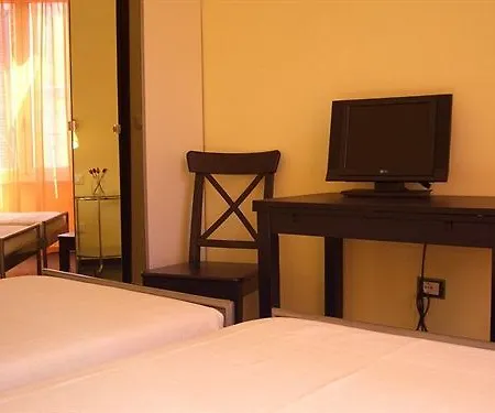 Bed & Breakfast By Ghor