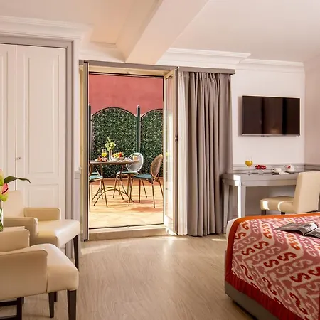 Della Conciliazione Hotel 4*