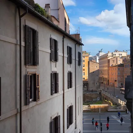 Otel Dei Barbieri 4*