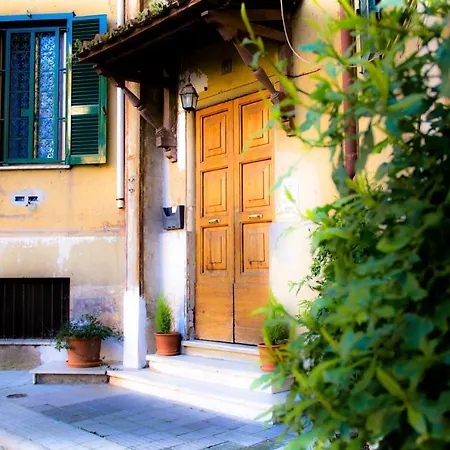 Nel Cortile Bed & Breakfast Rome