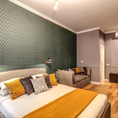 Tree Charme Parliament Boutique Hotel 3*