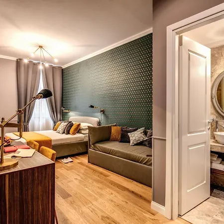 Hotel Tree Charme Parliament Boutique