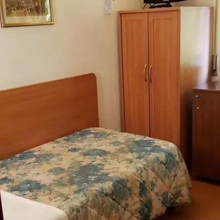 Tirreno Hotel Roma