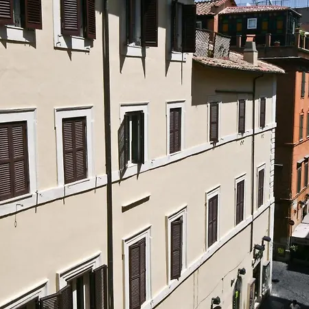 Apartment In Leonardo Da Vinci Rome