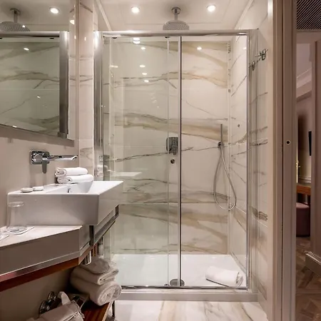 Smeraldo Hotell