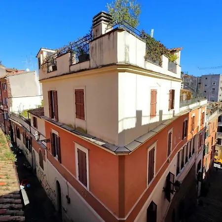 Clementina Apartment