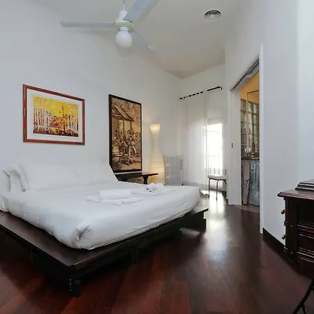 Clementina Apartment