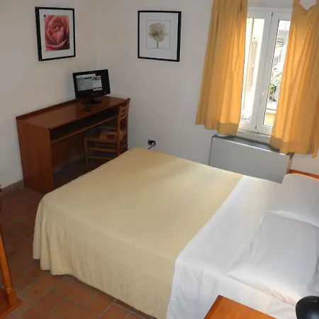 Hotel Corona