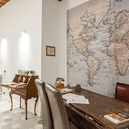 Palazzo Del Duca Piazza Navona Affittacamere 3*