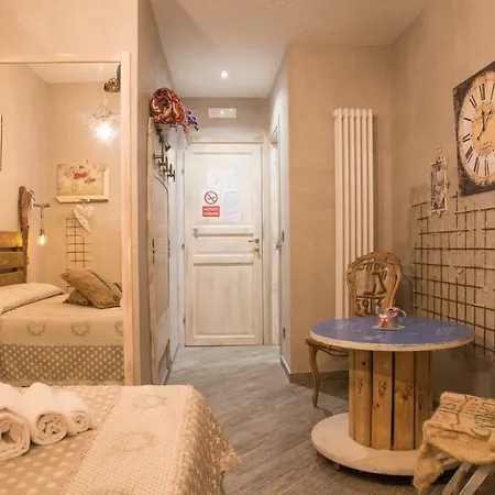 Guest house Mancini Shabby House